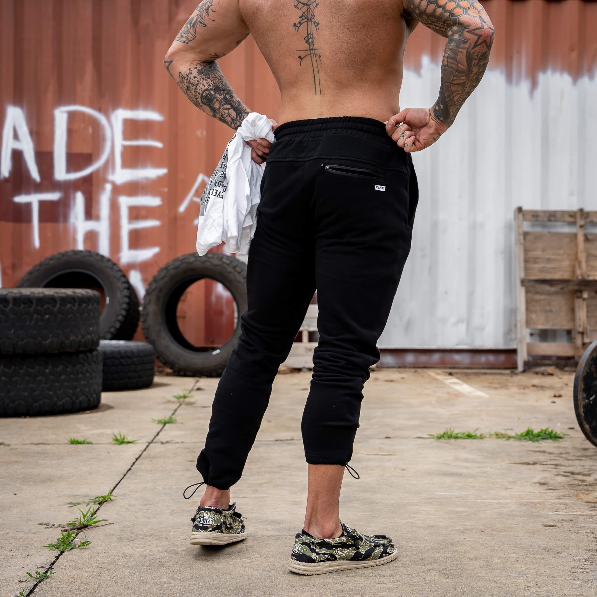 MEN'S PERFORMANCE ADJUSTABLE HEAVYWEIGHT JOGGERS | BLACK